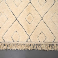 Authentic Beni Ourain Rug 4.9 x 8.2 feet / 151 x 250 cm - Ettilux Home