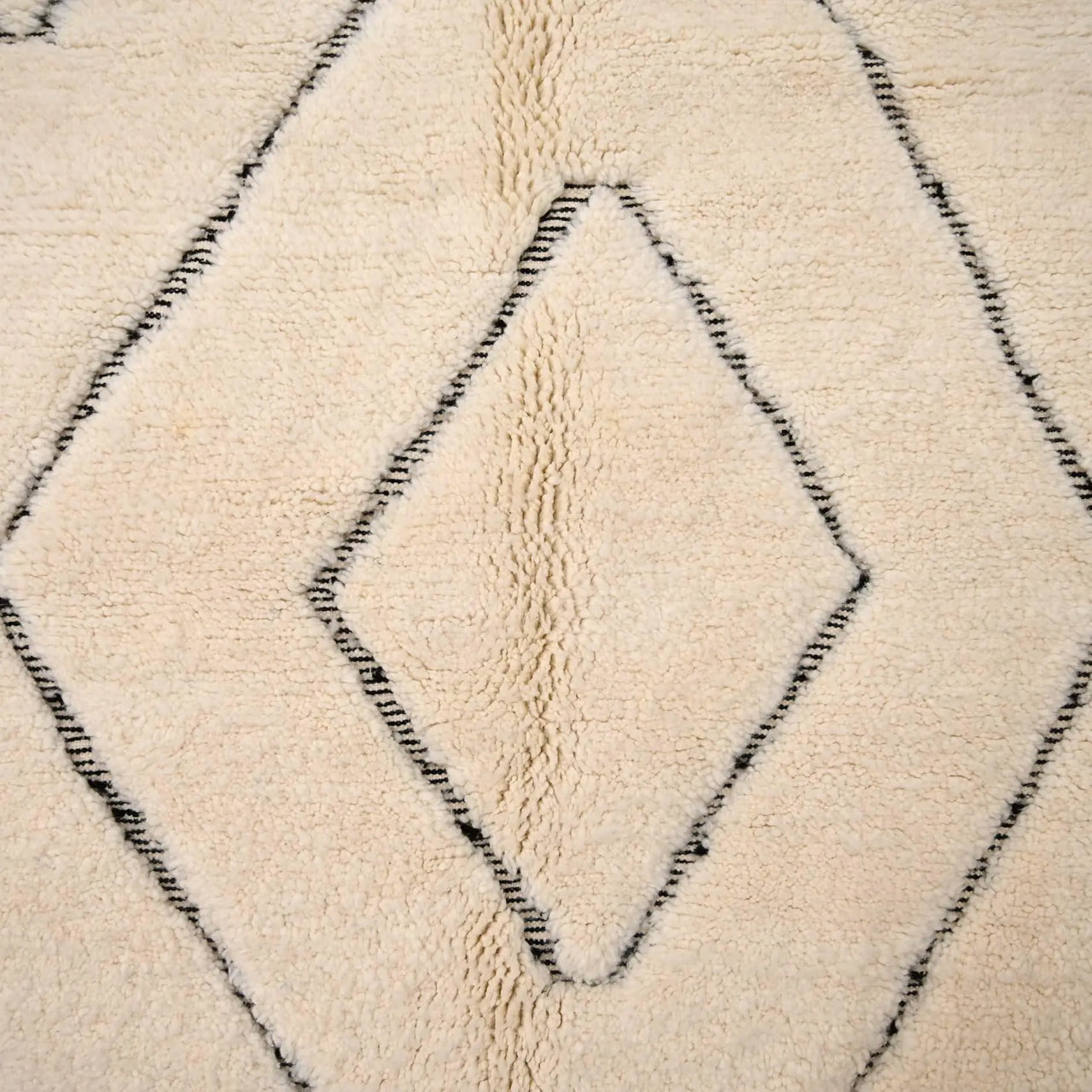 Authentic Beni Ourain Rug 6.6 x 9.4 feet / 203 x 288 cm - Ettilux Home