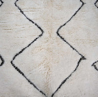 White One-of-a-Kind Beni Ourain Rug 6.5 x 9.8 feet / 200 x 300 cm - Ettilux Home