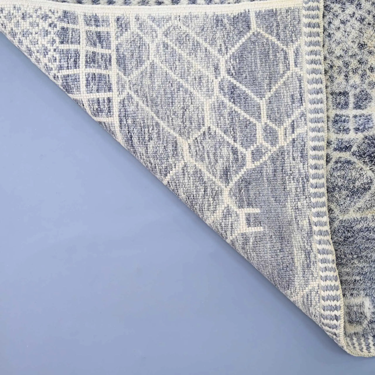 Custom Made Luxury Beni Mrirt Rug - Ettilux Home