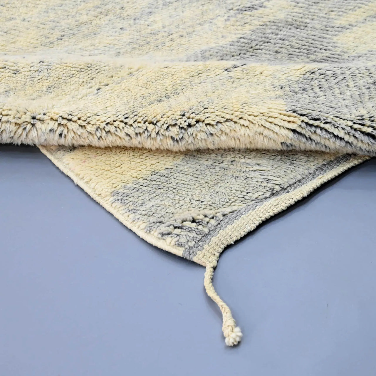 Custom Made Luxury Beni Mrirt Rug - Ettilux Home
