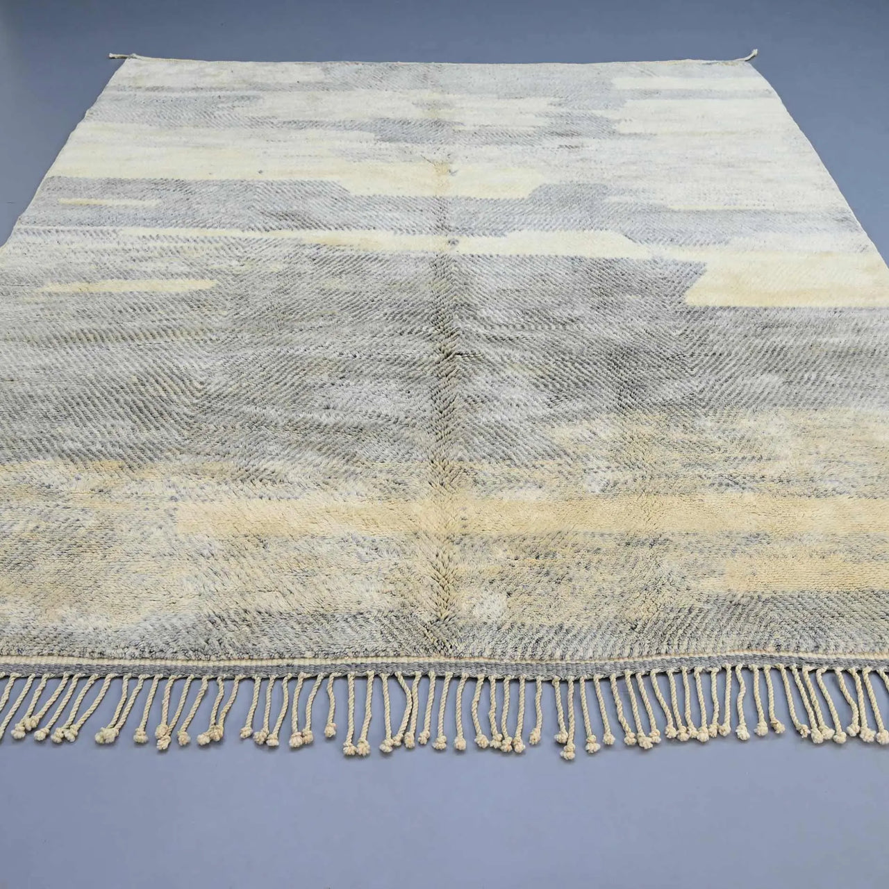 Custom Made Luxury Beni Mrirt Rug - Ettilux Home