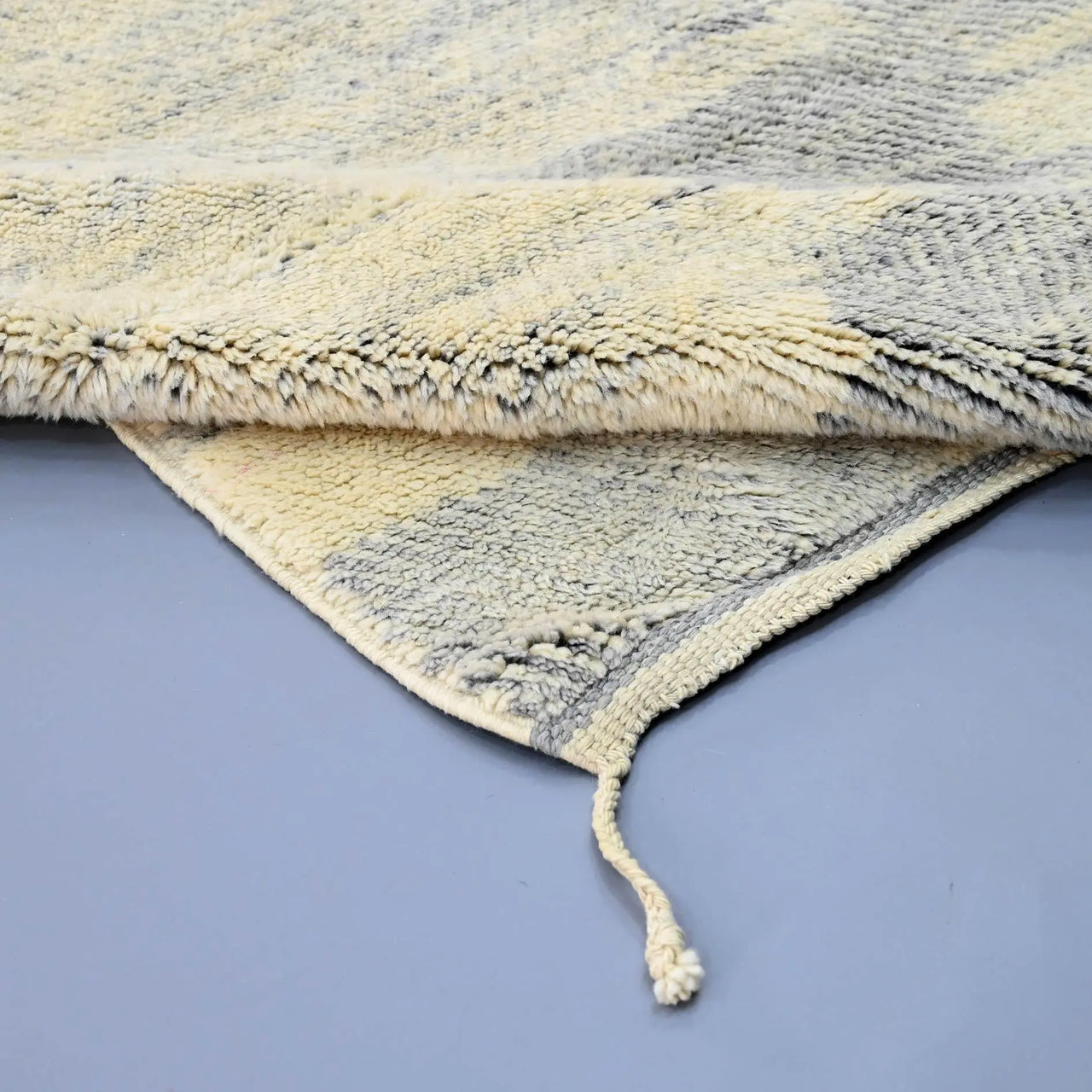 Custom Made Luxury Beni Mrirt Rug - Ettilux Home