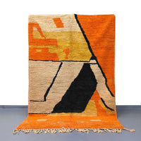 Moroccan Vintage Rug 5.7 x 8.6 feet / 175 x 264 cm - Ettilux Home