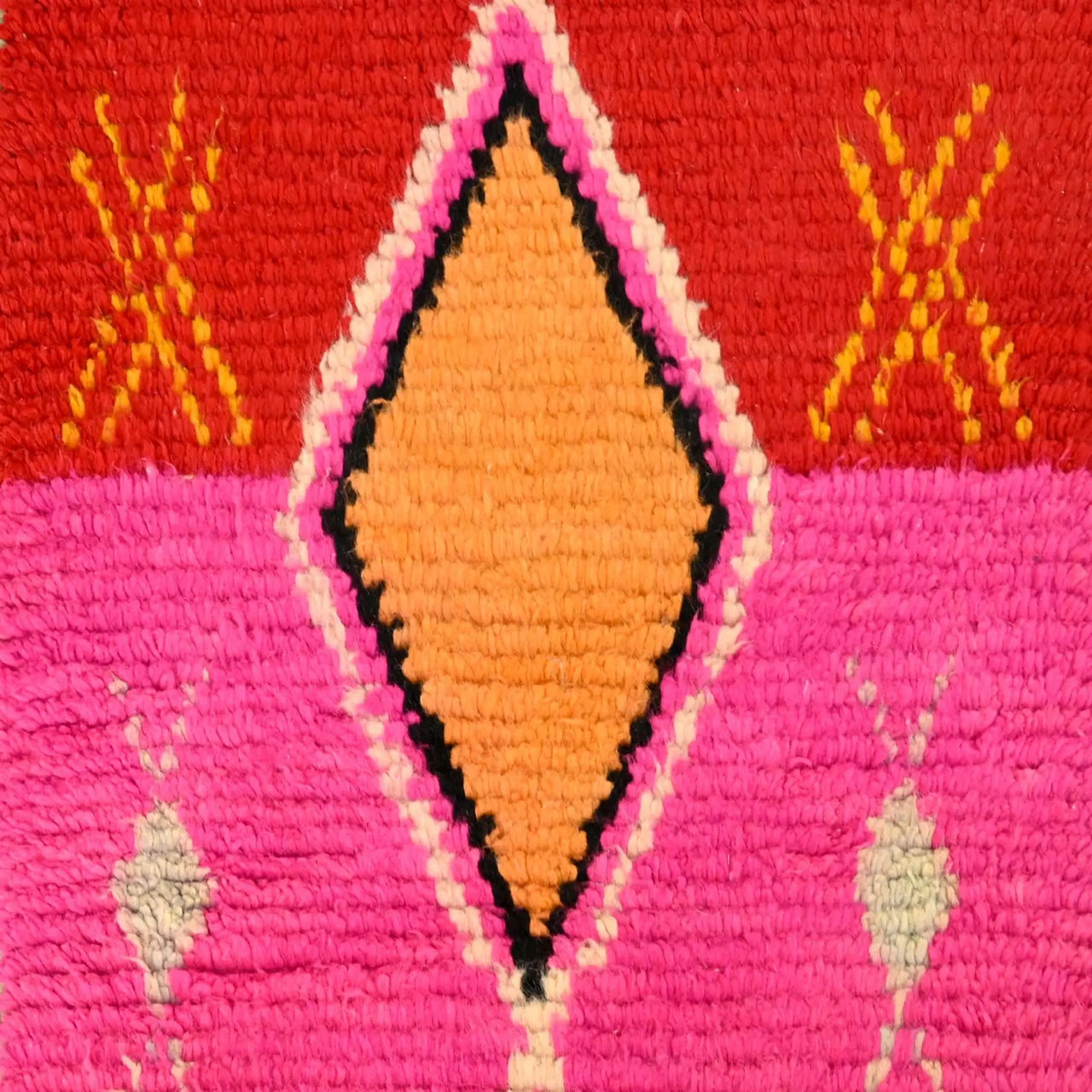 Moroccan Vintage Runner Rug 2.3 x 8.2 feet / 70 x 252 cm - Ettilux Home