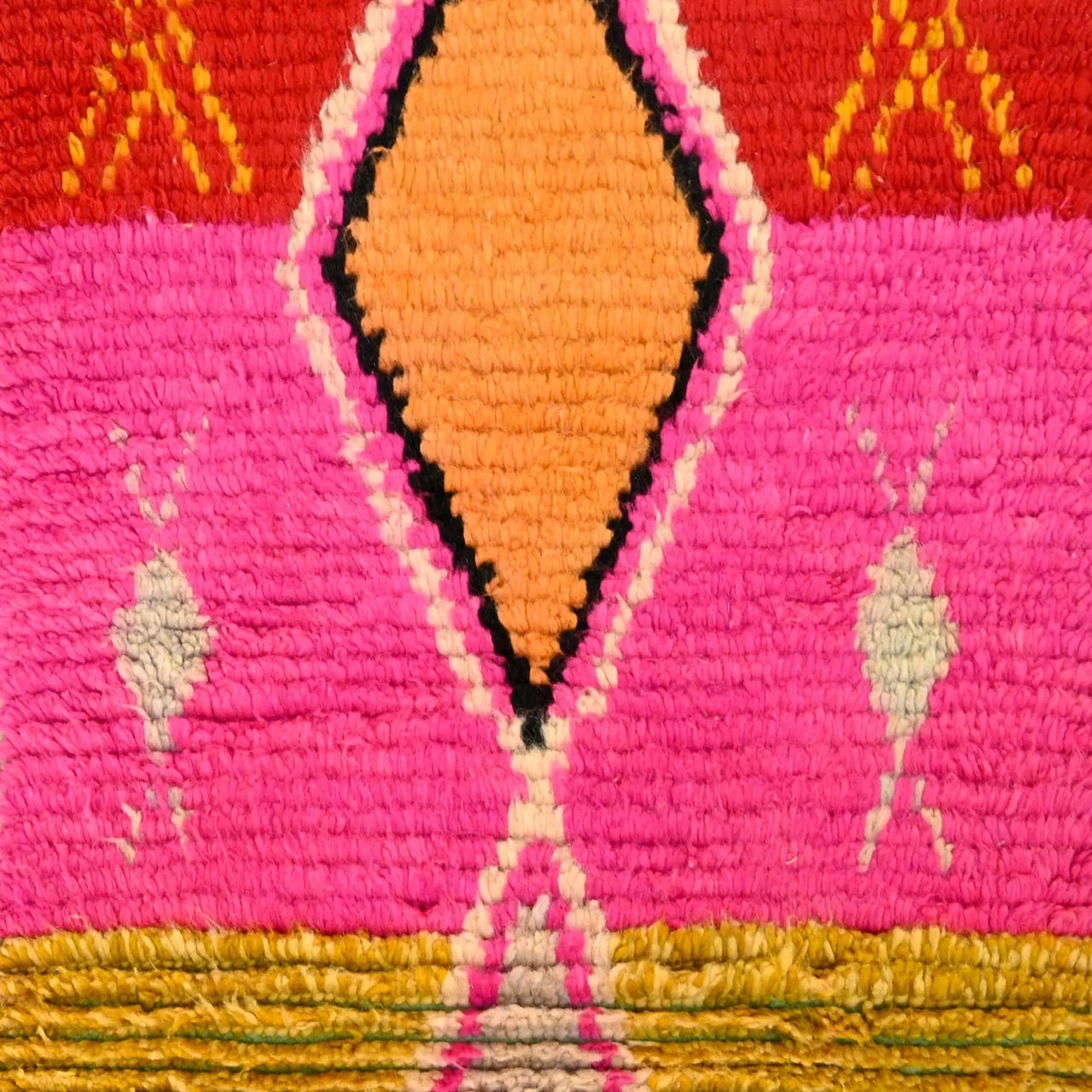 Moroccan Vintage Runner Rug 2.3 x 8.2 feet / 70 x 252 cm - Ettilux Home