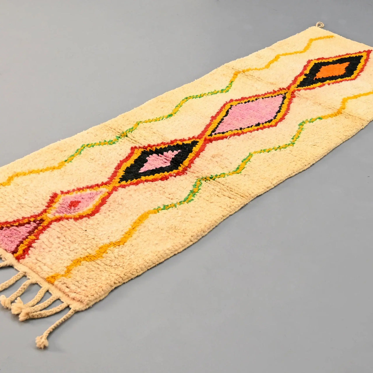 Moroccan Vintage Runner Rug 2.4 x 7.7 feet / 75 x 236 cm - Ettilux Home