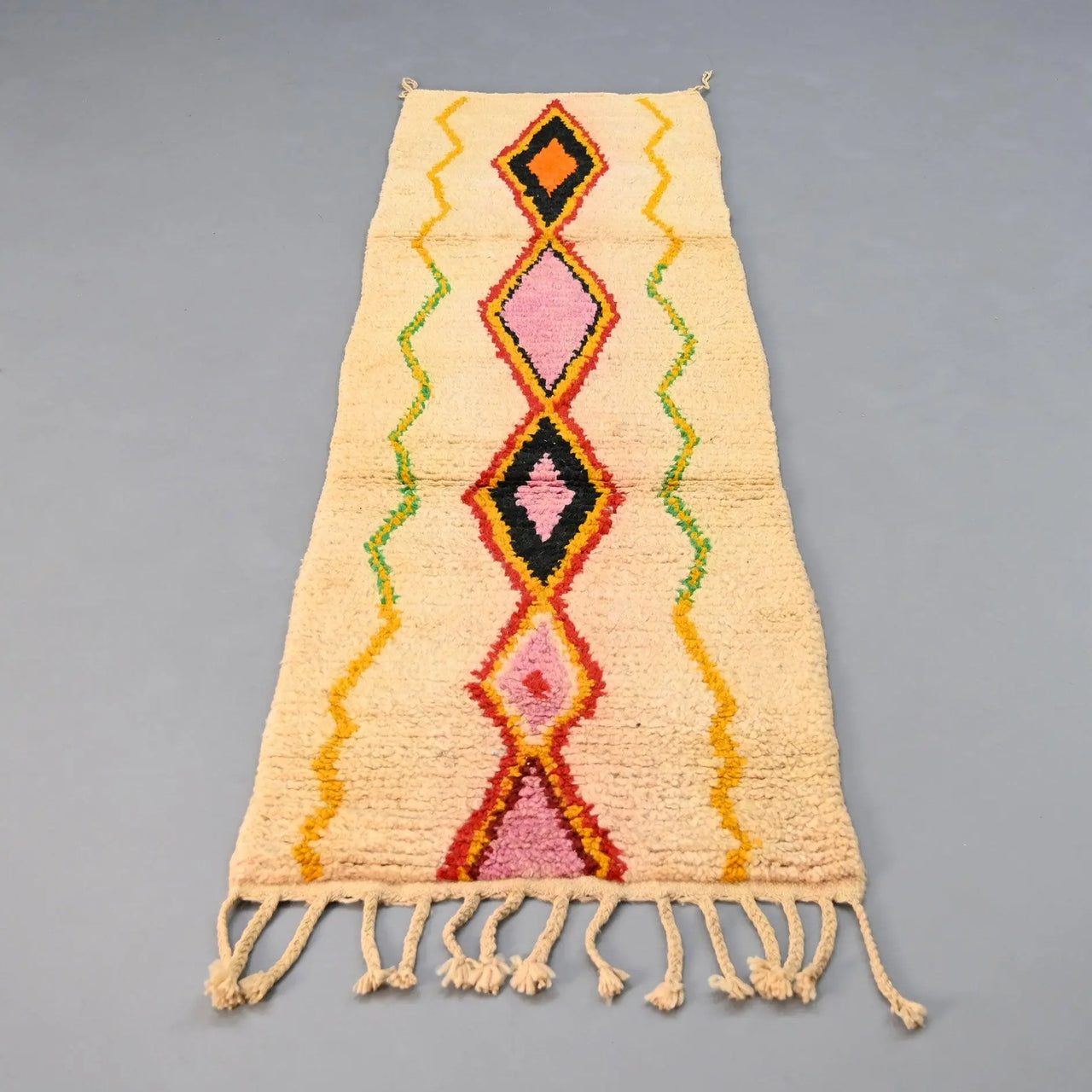 Moroccan Vintage Runner Rug 2.4 x 7.7 feet / 75 x 236 cm - Ettilux Home