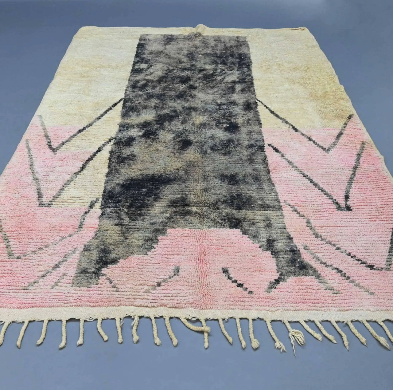 Vintage Moroccan Rug 6.2 x 9.7 ft / 192 x 297 cm - Ettilux Home