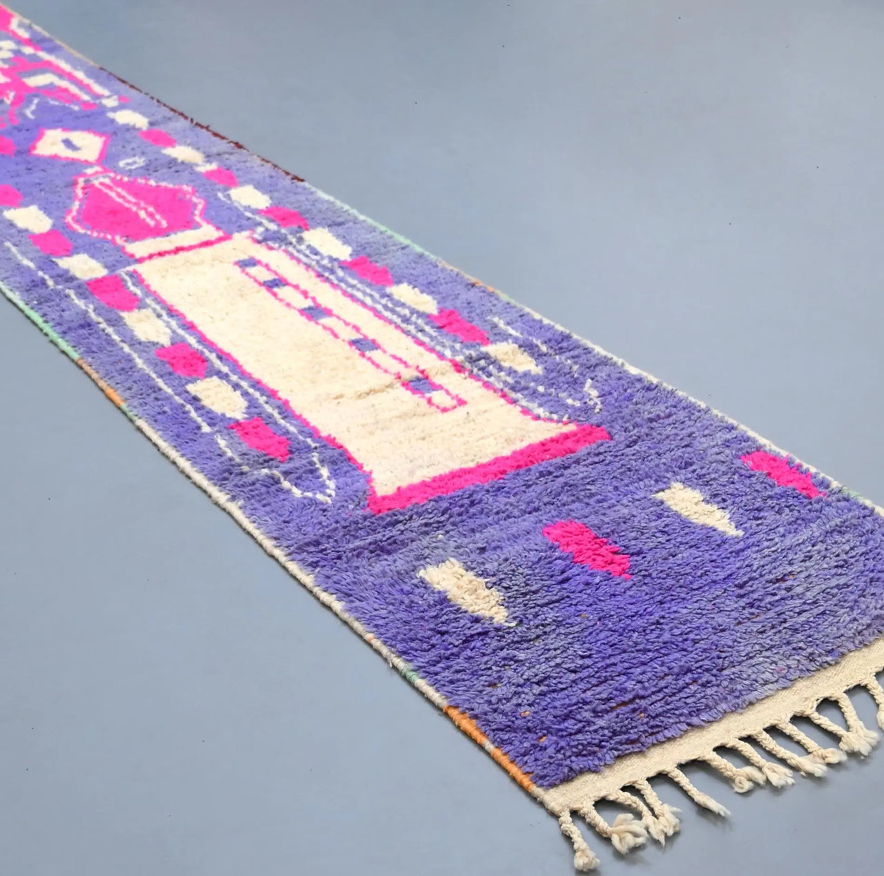 Vintage Runner Moroccan Rug 2.3 x 11.5 feet / 76 cm x 431 cm - Ettilux Home