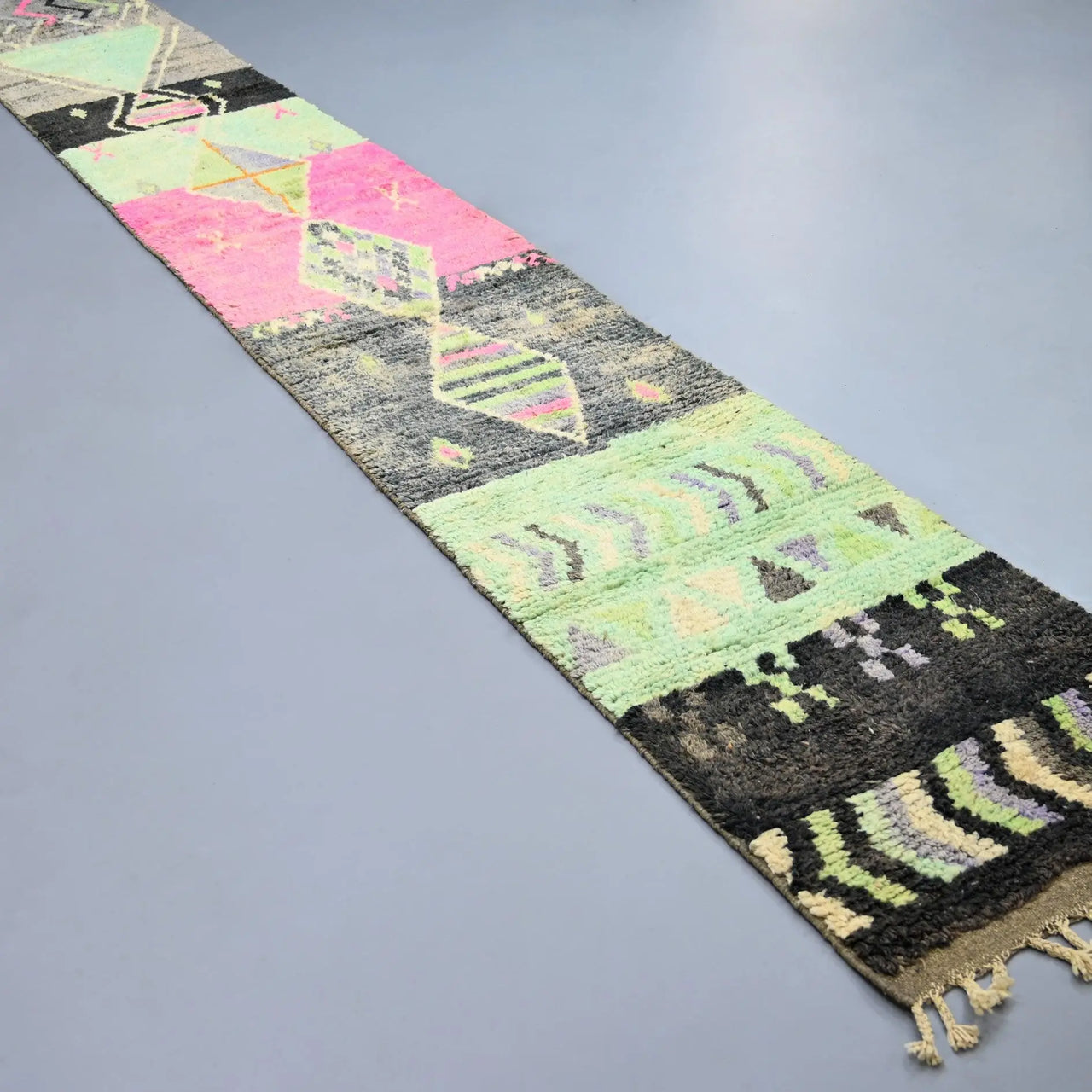 Vintage Runner Moroccan Rug 2.4 x 16.6 feet / 73 x 506 cm - Ettilux Home