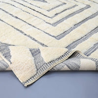 White Custom Made Luxury Beni Mrirt Rug - Ettilux Home