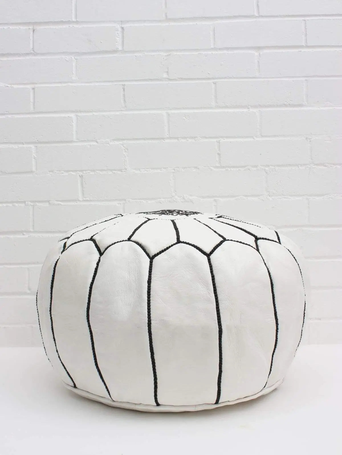 White On Gray/Black/White - Ettilux Home